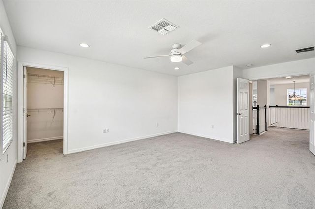 11127 SUNDRIFT DRIVE, Tampa, FL 33647