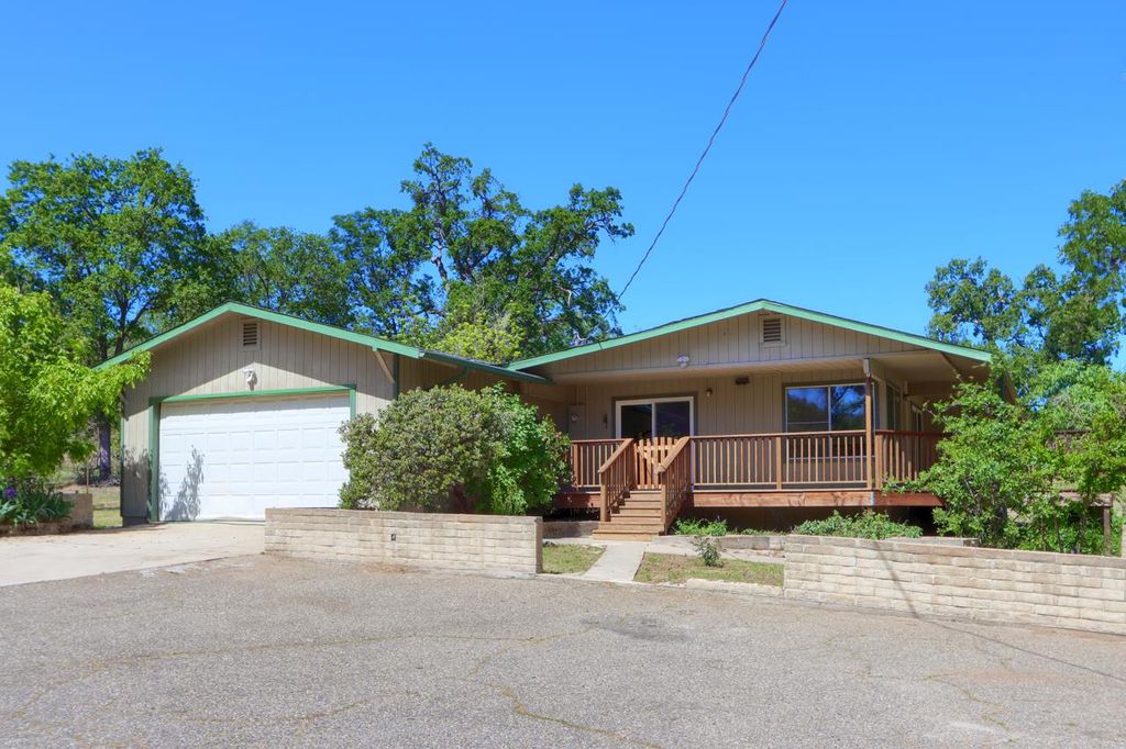 Image 1 of property listing at 4949 Indian Peak, Mariposa, CA 95338