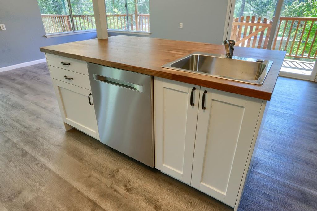Image 17 of property listing at 4949 Indian Peak, Mariposa, CA 95338