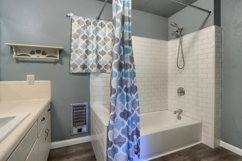 Image 27 of property listing at 4949 Indian Peak, Mariposa, CA 95338