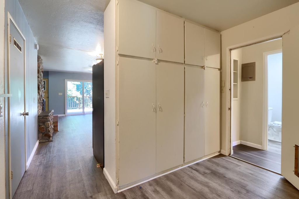 Image 29 of property listing at 4949 Indian Peak, Mariposa, CA 95338