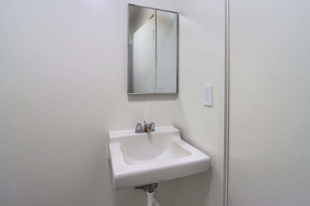 Image 30 of property listing at 4949 Indian Peak, Mariposa, CA 95338