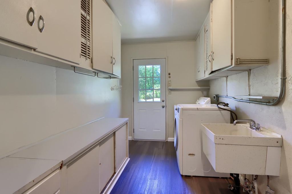Image 31 of property listing at 4949 Indian Peak, Mariposa, CA 95338