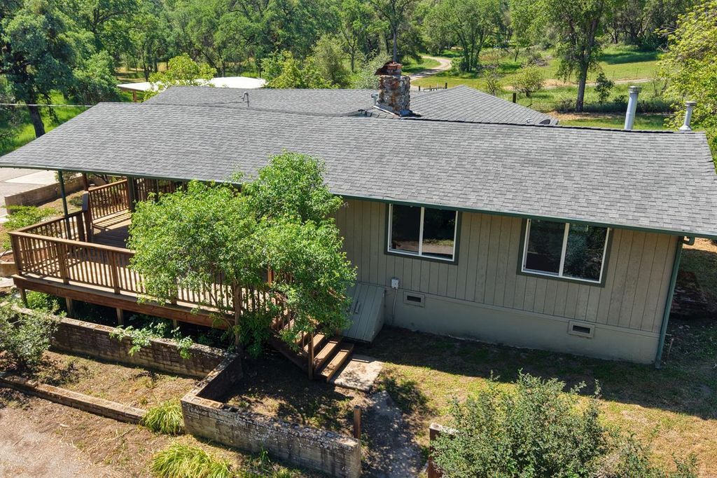 Image 36 of property listing at 4949 Indian Peak, Mariposa, CA 95338
