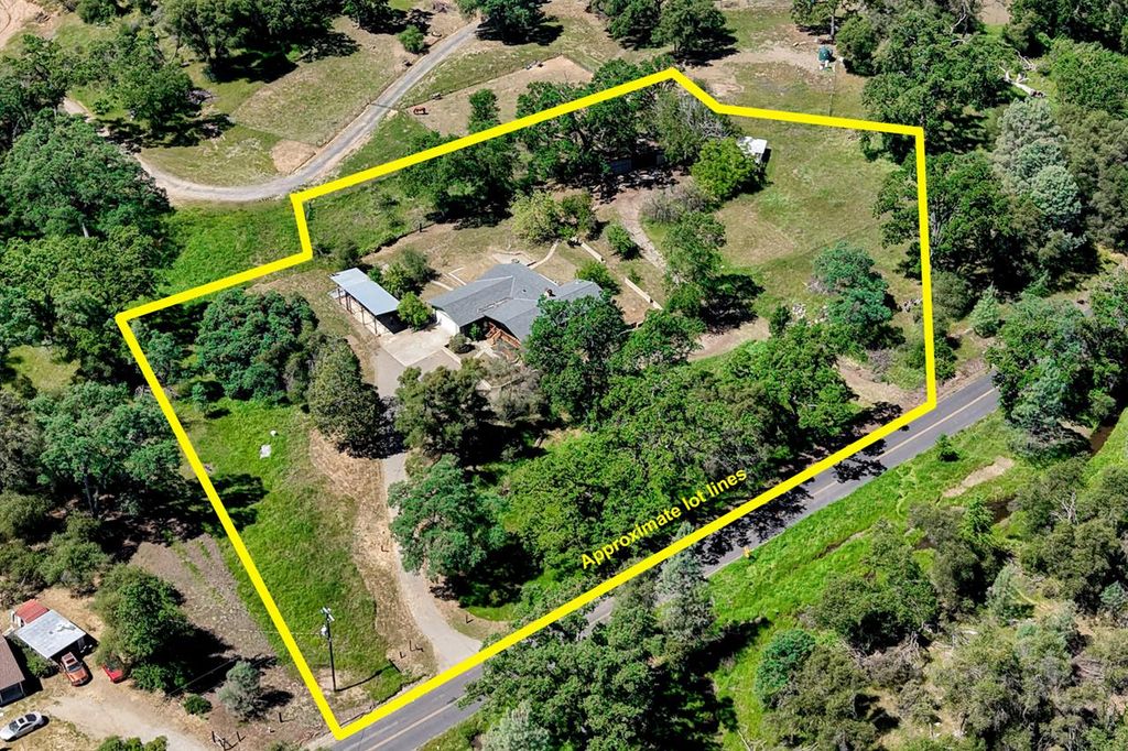 Image 52 of property listing at 4949 Indian Peak, Mariposa, CA 95338