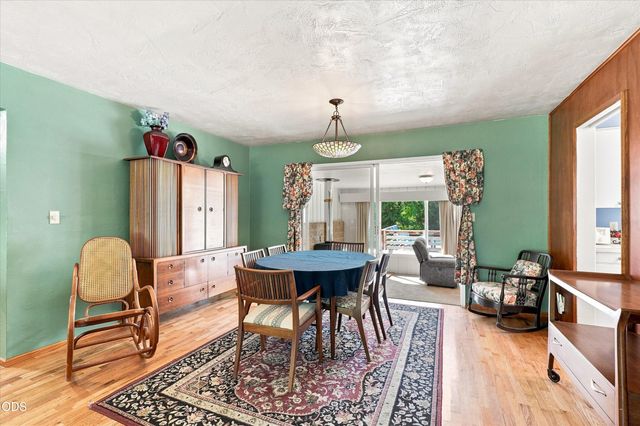 416 Ardmore Avenue, Medford, OR 97504