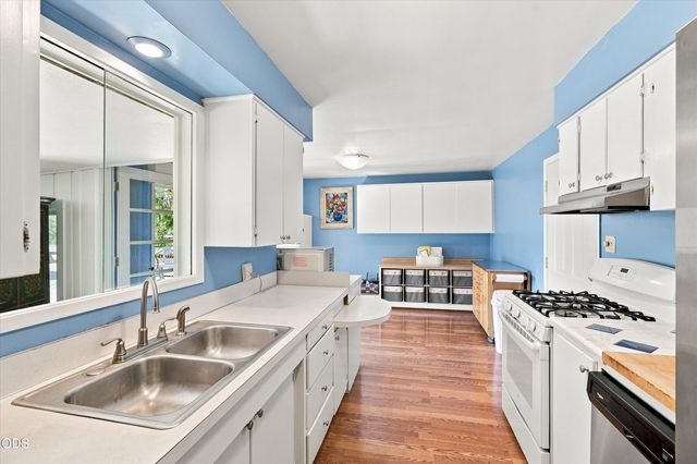416 Ardmore Avenue, Medford, OR 97504