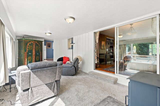 416 Ardmore Avenue, Medford, OR 97504