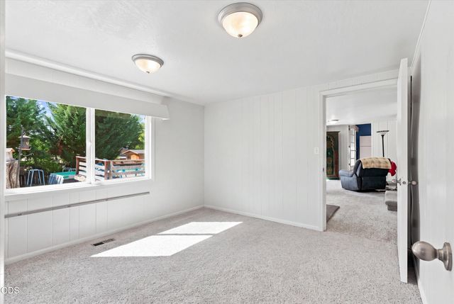416 Ardmore Avenue, Medford, OR 97504
