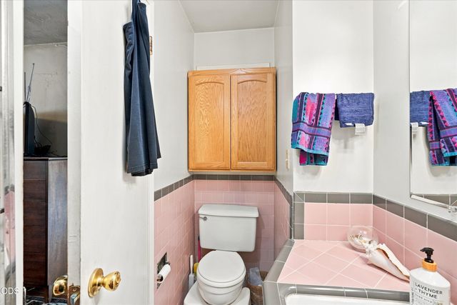 416 Ardmore Avenue, Medford, OR 97504