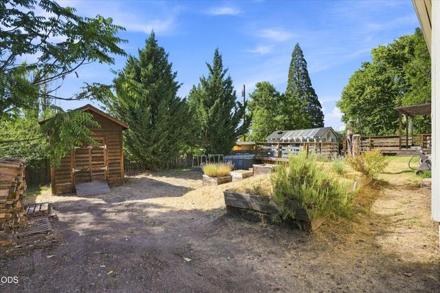 416 Ardmore Avenue, Medford, OR 97504