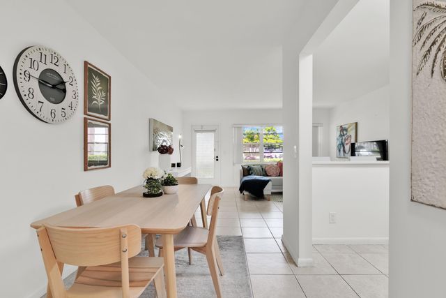 175 Fanshaw E, Boca Raton, FL 33434