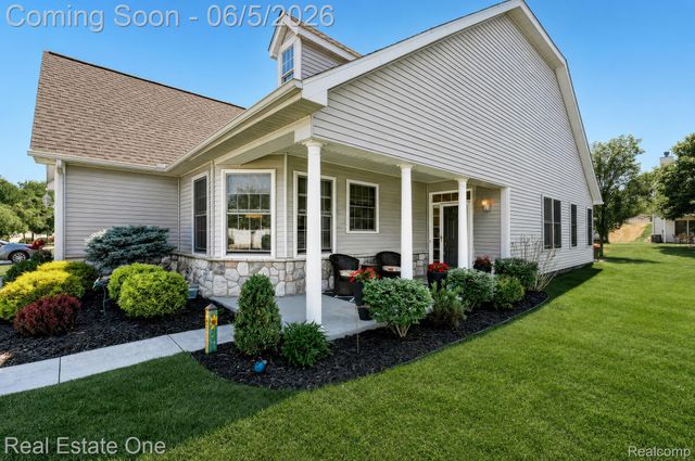 3580 Riverside Drive, Auburn Hills, MI 48326