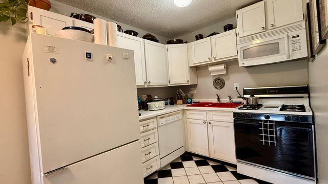 7216 72nd Lane N, Minneapolis, MN 55428