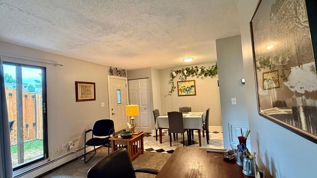 7216 72nd Lane N, Minneapolis, MN 55428