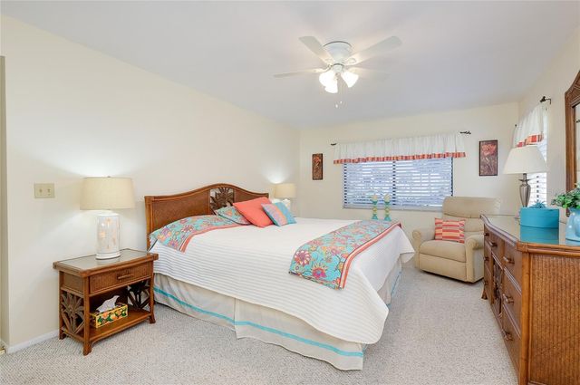 806 CAPRI ISLES BOULEVARD 109, Venice, FL 34292