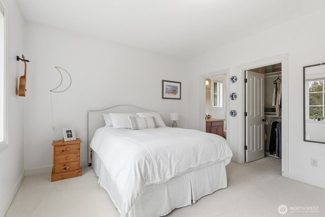 15923 163rd Avenue NE, Woodinville, WA 98072