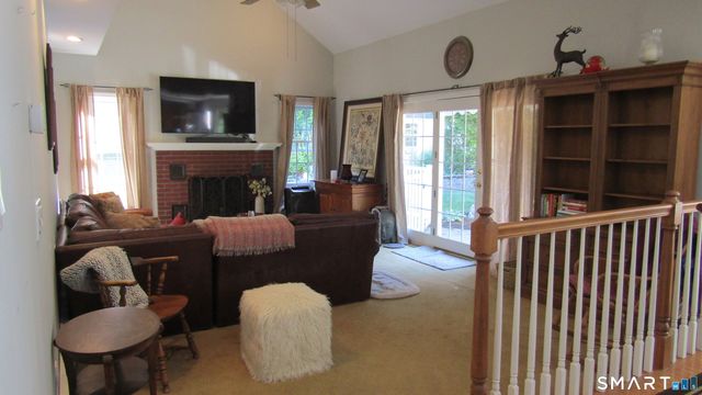 3 O'Keefe Lane, New Hartford, CT 06057