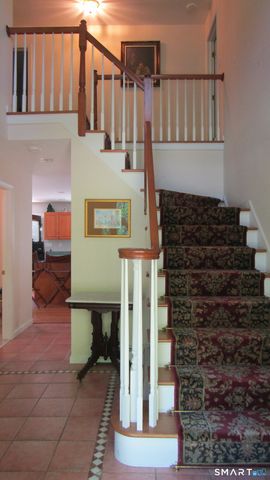 3 O'Keefe Lane, New Hartford, CT 06057