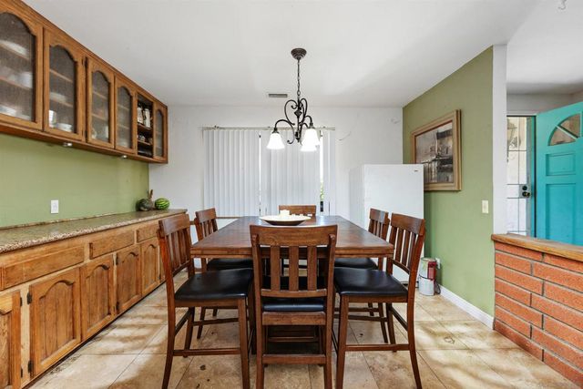 3950 Hellers Bend, Fallbrook, CA 92028