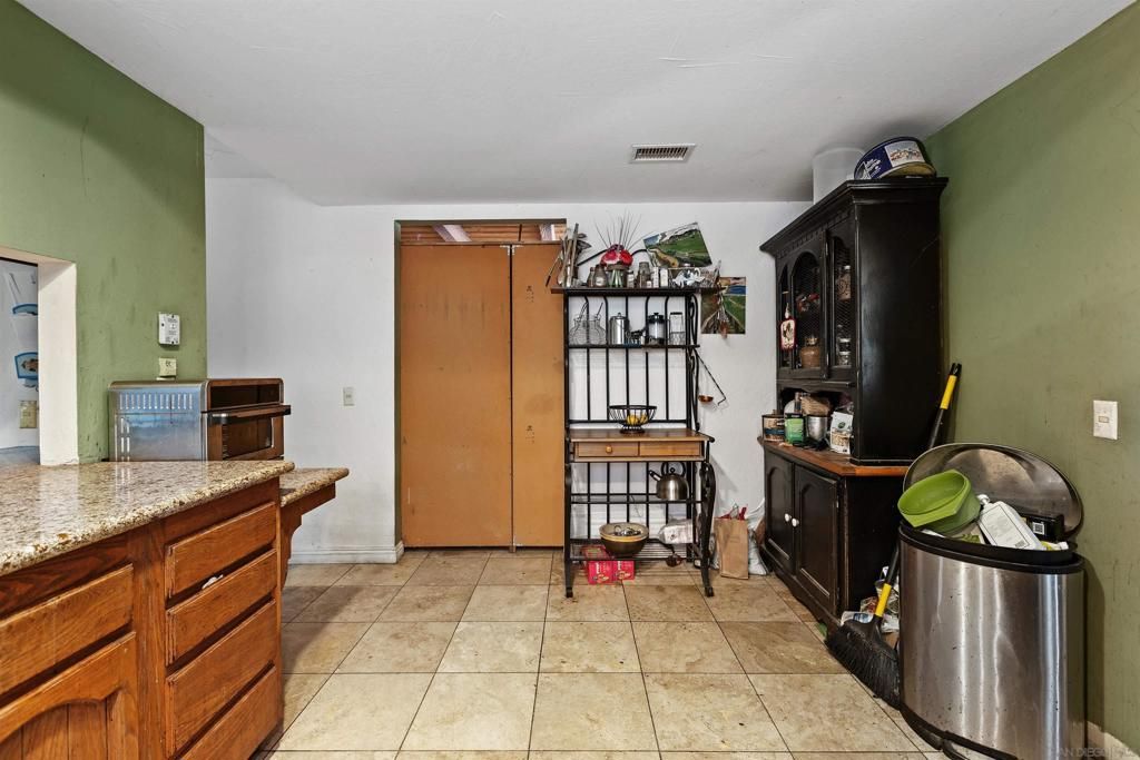 3950 Hellers Bend, Fallbrook, CA 92028 — photo 5