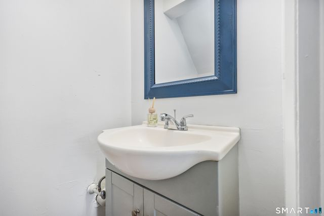 305 Mill Rock Road 305, Hamden, CT 06517