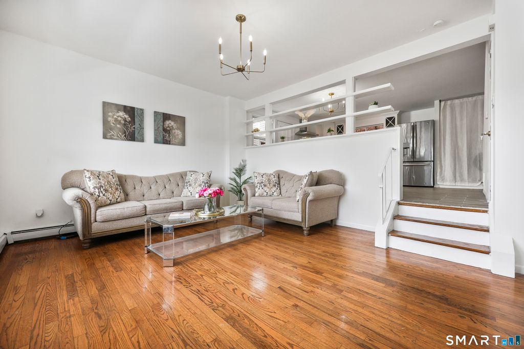 305 Mill Rock Road 305, Hamden, CT 06517