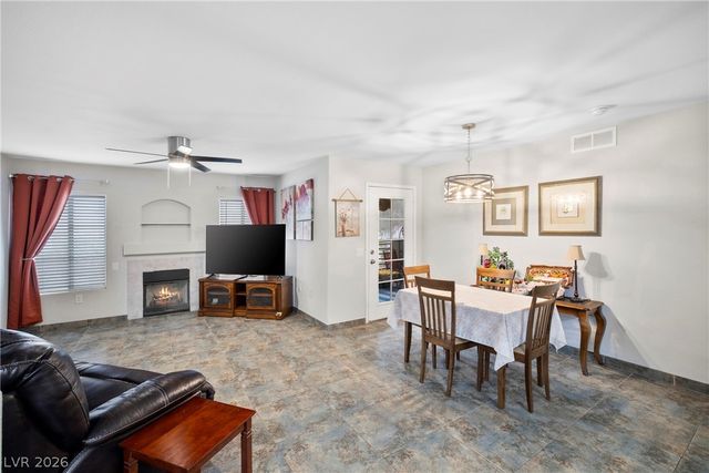 4555 East Sahara Avenue 132, Las Vegas, NV 89104