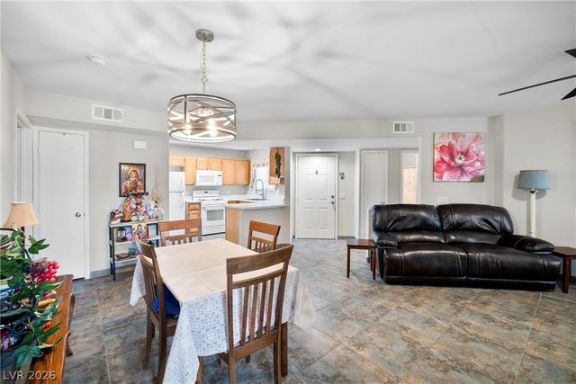 4555 East Sahara Avenue 132, Las Vegas, NV 89104