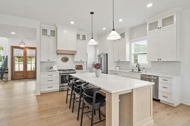 5416 BRIAR ROSE CT, Columbia, MO 65203