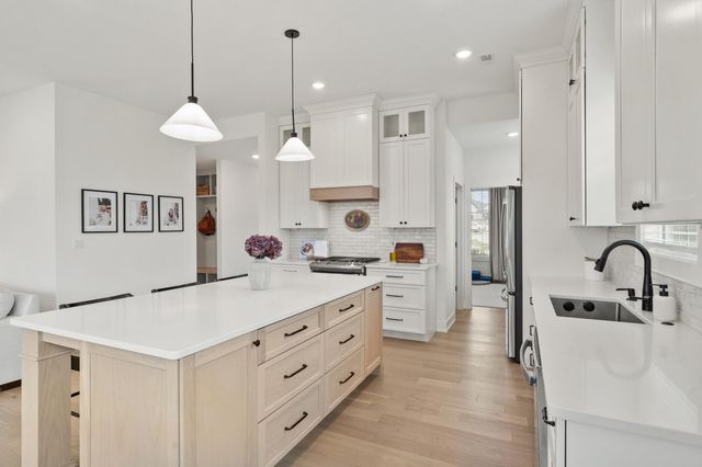 5416 BRIAR ROSE CT, Columbia, MO 65203