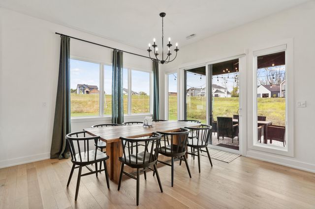 5416 BRIAR ROSE CT, Columbia, MO 65203