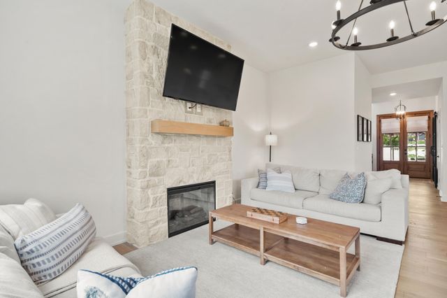 5416 BRIAR ROSE CT, Columbia, MO 65203