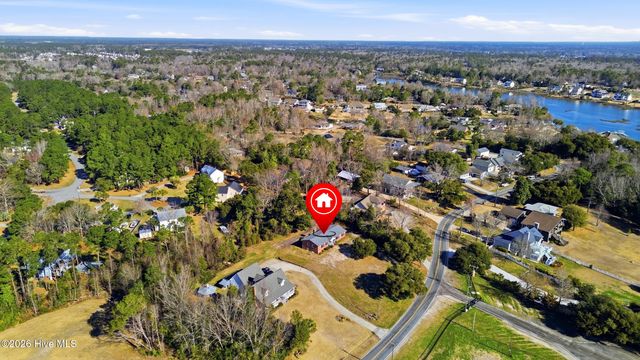 718 Hughes Road, Hampstead, NC 28443