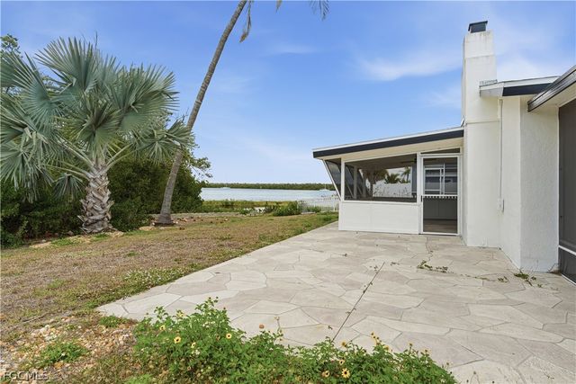 455 Donora BLVD, Fort Myers Beach, FL 33931