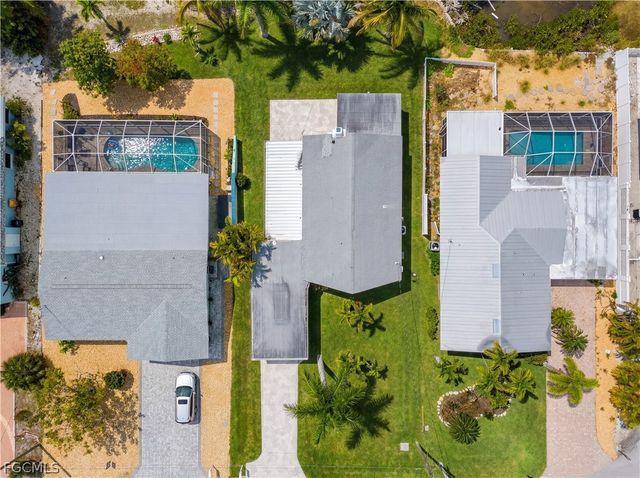 455 Donora BLVD, Fort Myers Beach, FL 33931