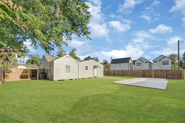 7101 Goforth Street, Houston, TX 77021