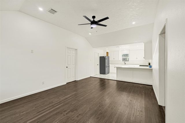 7101 Goforth Street, Houston, TX 77021