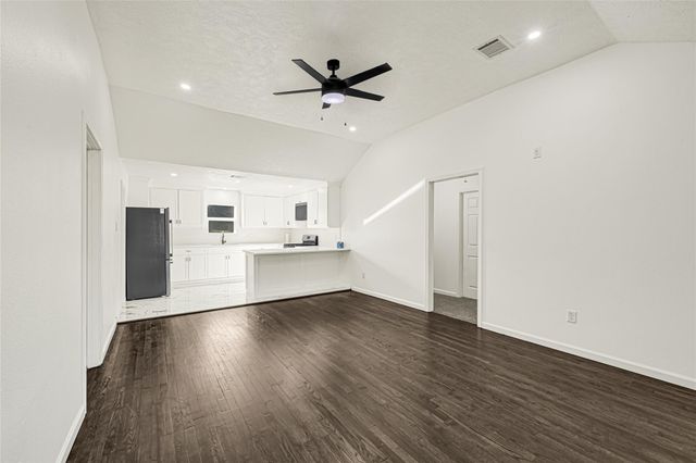 7101 Goforth Street, Houston, TX 77021