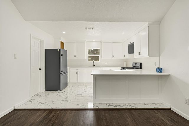 7101 Goforth Street, Houston, TX 77021