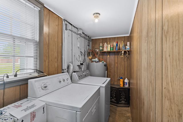 439 Lynn Dr, Nashville, TN 37211