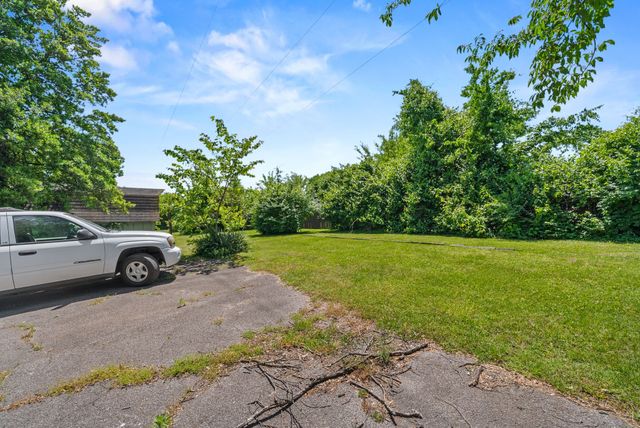 439 Lynn Dr, Nashville, TN 37211