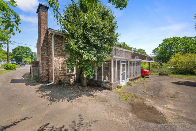 439 Lynn Dr, Nashville, TN 37211