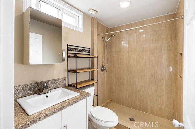 15549 Ludlow A, San Fernando, CA 91345