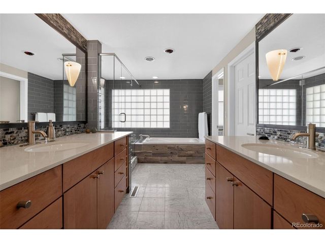 9830 E Fair Ln, Englewood, CO 80111