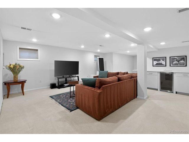 9830 E Fair Ln, Englewood, CO 80111