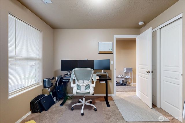 1173 SW Carver Street, College Place, WA 99324