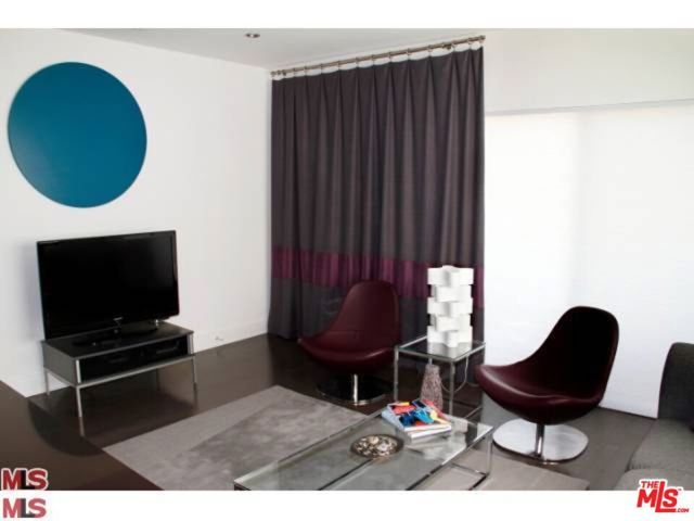 1700 Sawtelle Boulevard PH16, Los Angeles, CA 90025