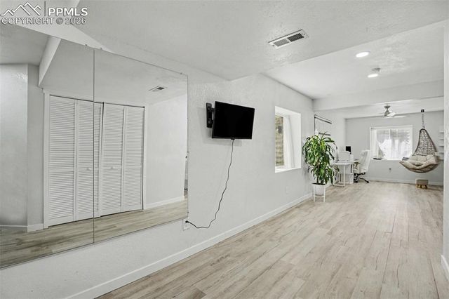 6040 San Mateo Drive, Colorado Springs, CO 80911