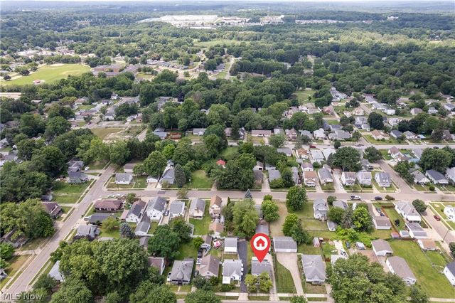 1924 16th Street SW, Akron, OH 44314